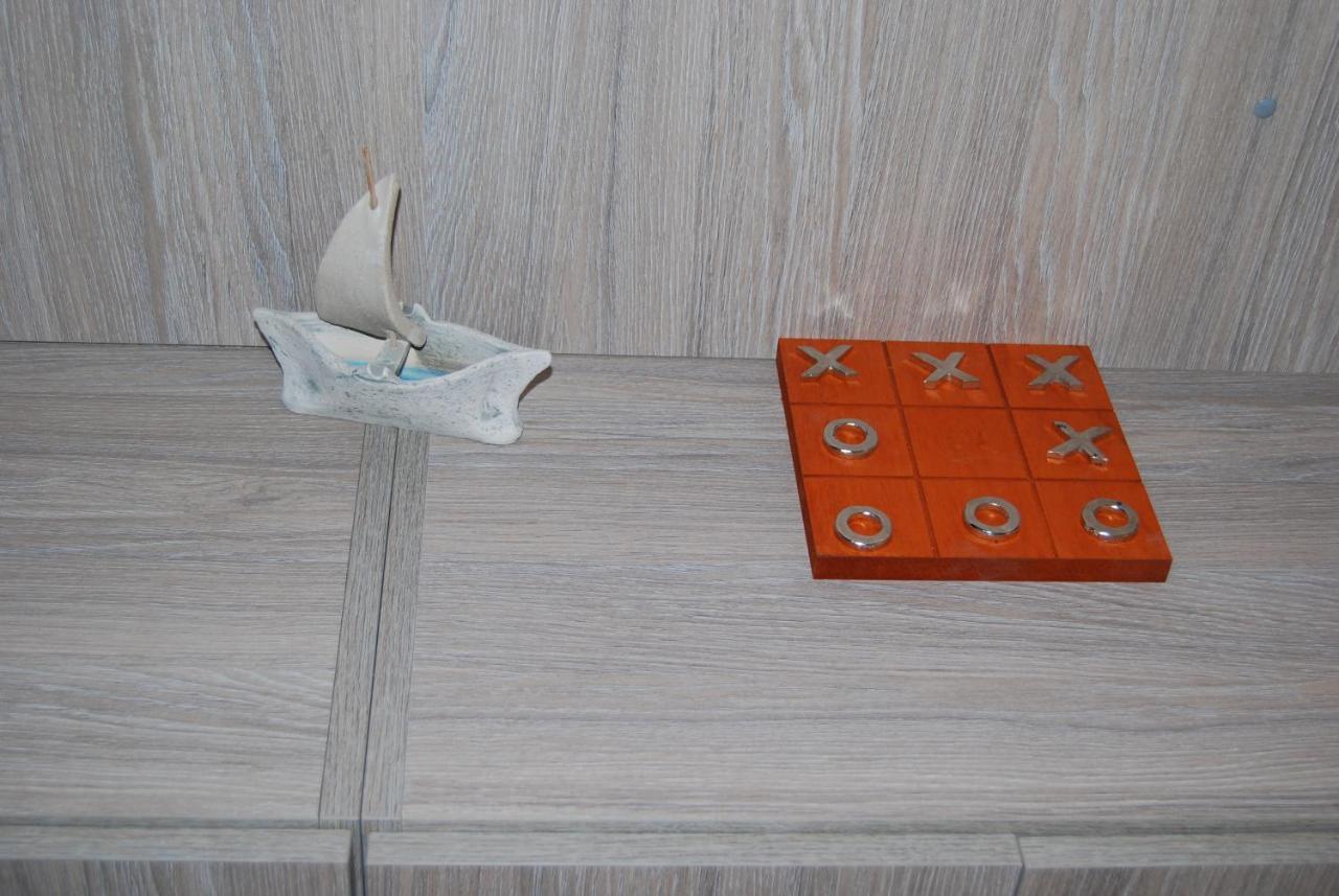 Luxury Traditional Room The Small Bookstore Kastro-Kyllini Exterior foto